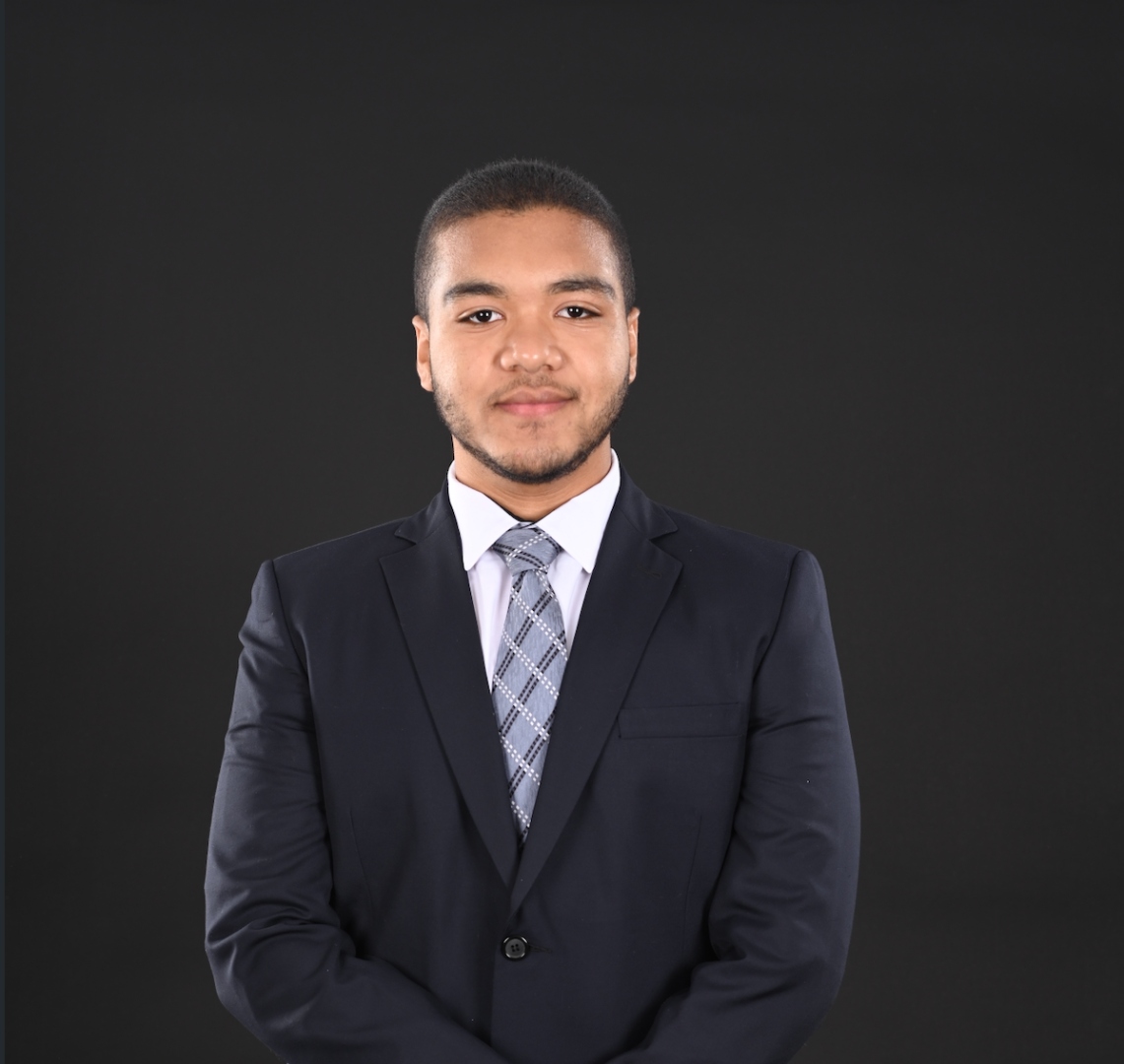 Victor Ogando, founder of Elevate Clipping